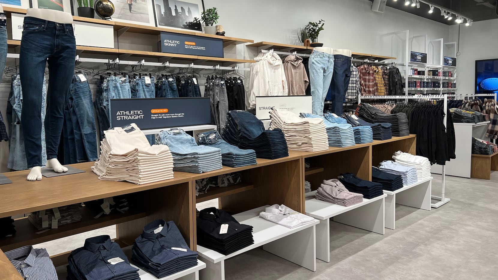 Retail Roundup: New Med Spas and Gucci's Sprawling NorthPark Store - D  Magazine