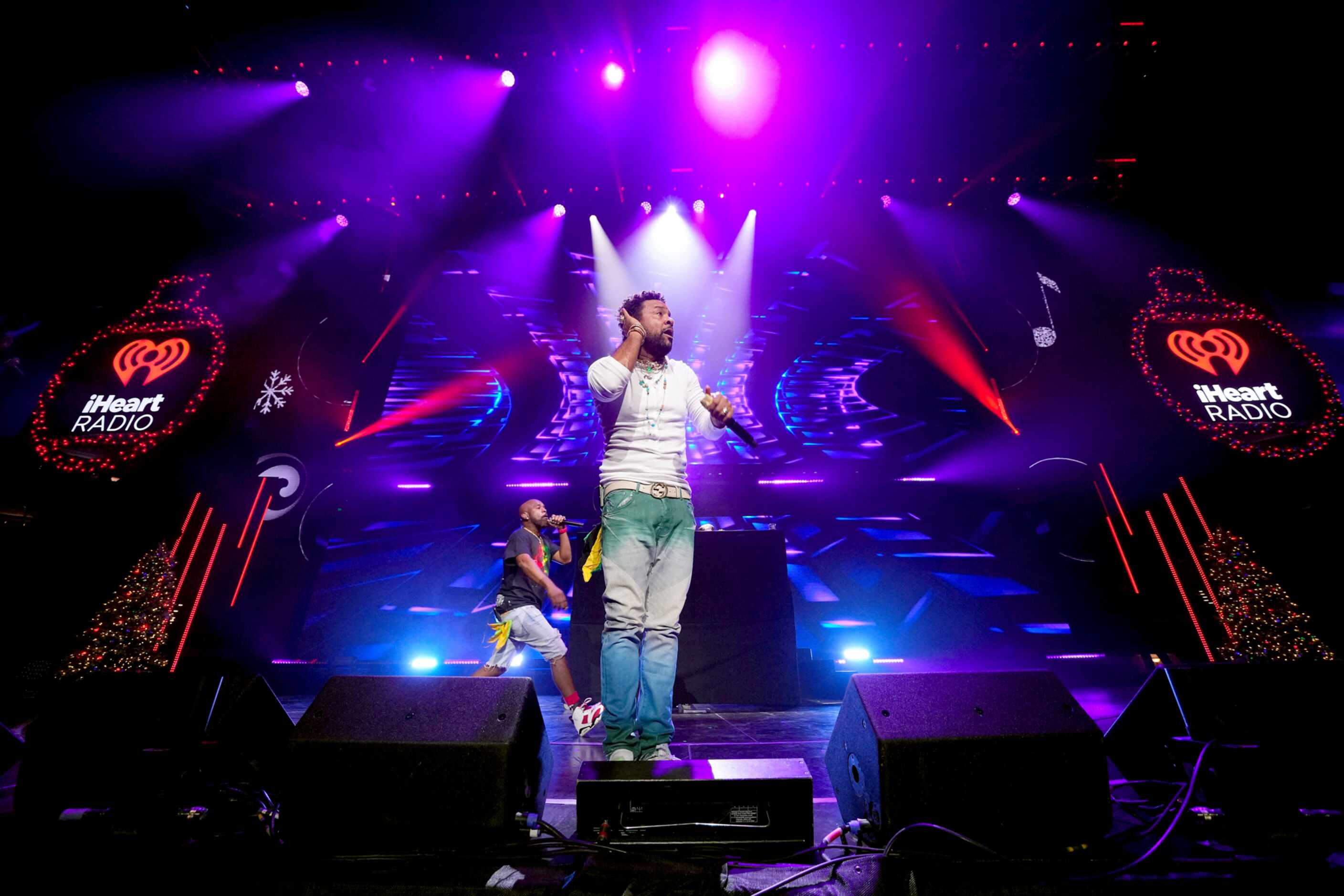 Shaggy performs onstage during iHeartRadio 106.1 KISS FM's Jingle Ball 2023 presented by...