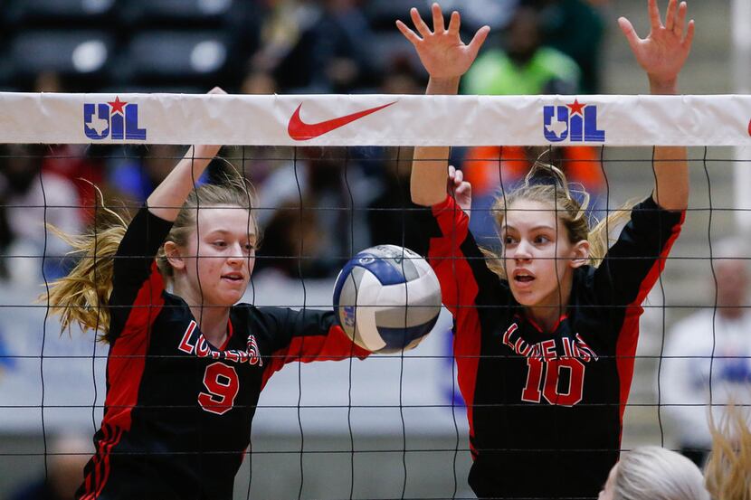 Lovejoy's Averi Carlson (9) and Grace Milliken (10) fail to block Friendswood's Makensy...