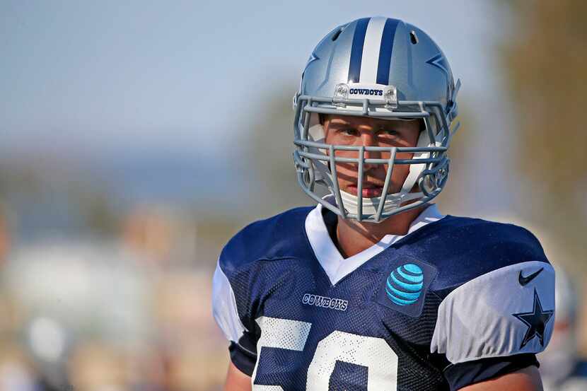 Dallas Cowboys linebacker Sean Lee practices during the afternoon practice at the training...