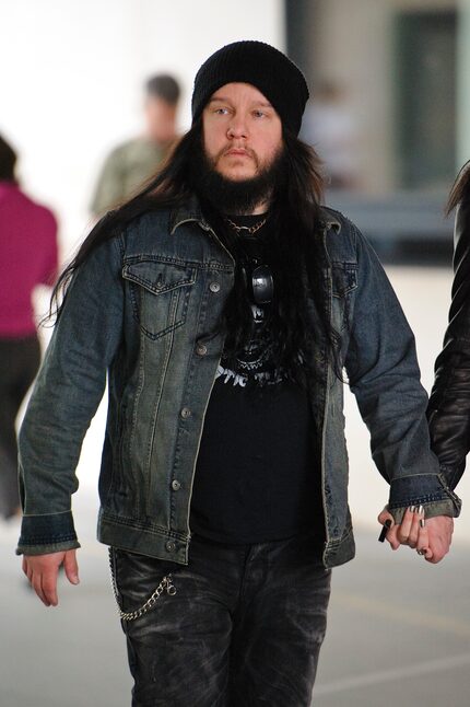 Joey Jordison de la banda Slipknot en los estudios de la BBC Radio en junio de 2013 en Londres.