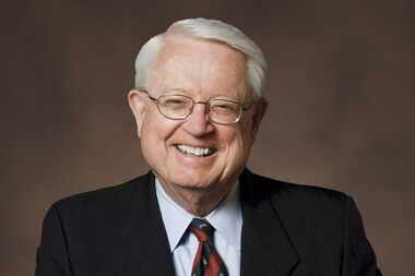 Chuck Swindoll, 89, is stepping down as senior pastor of Stonebriar Community Church in Frisco.