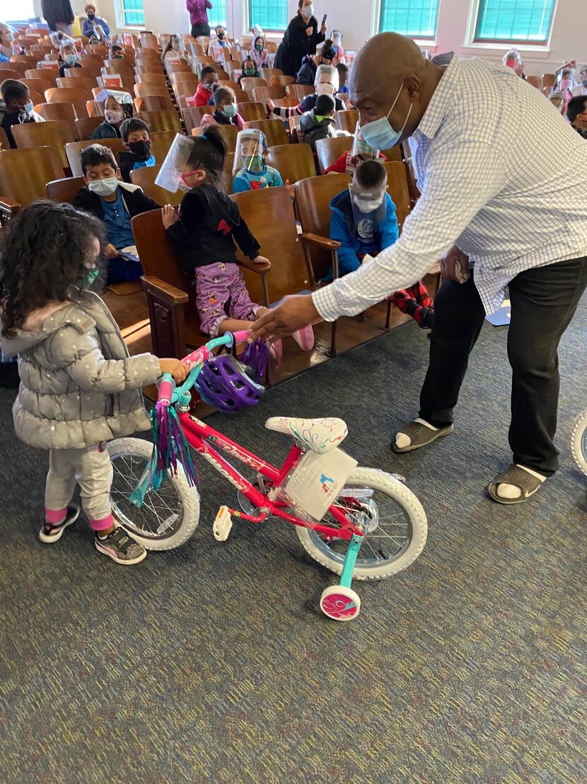 Charles Haley took part in Tackle Tomorrow's reading challenge bike giveaway at William M....