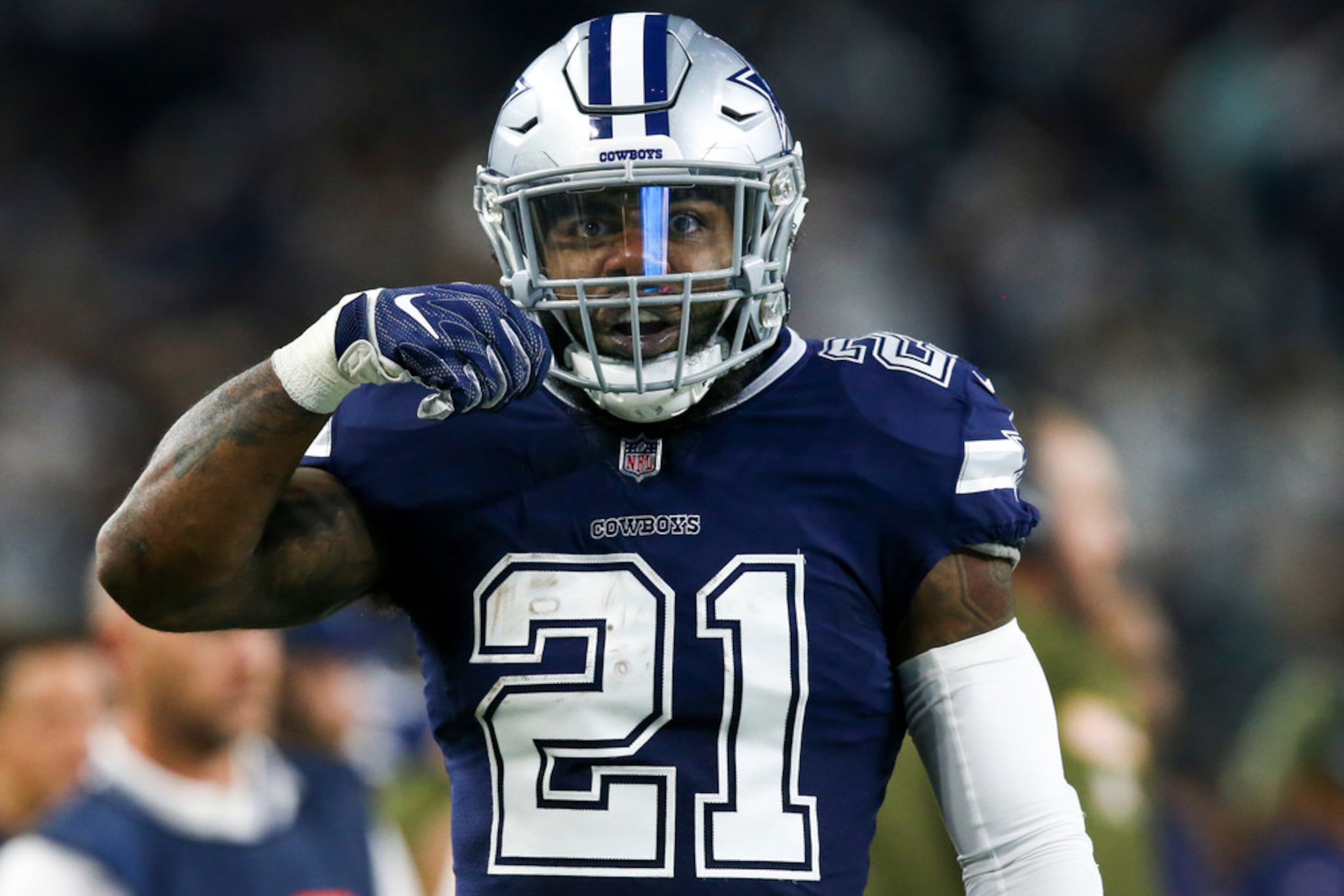 Ezekiel Elliott Dallas Cowboys holdout: Talks intensifying, making