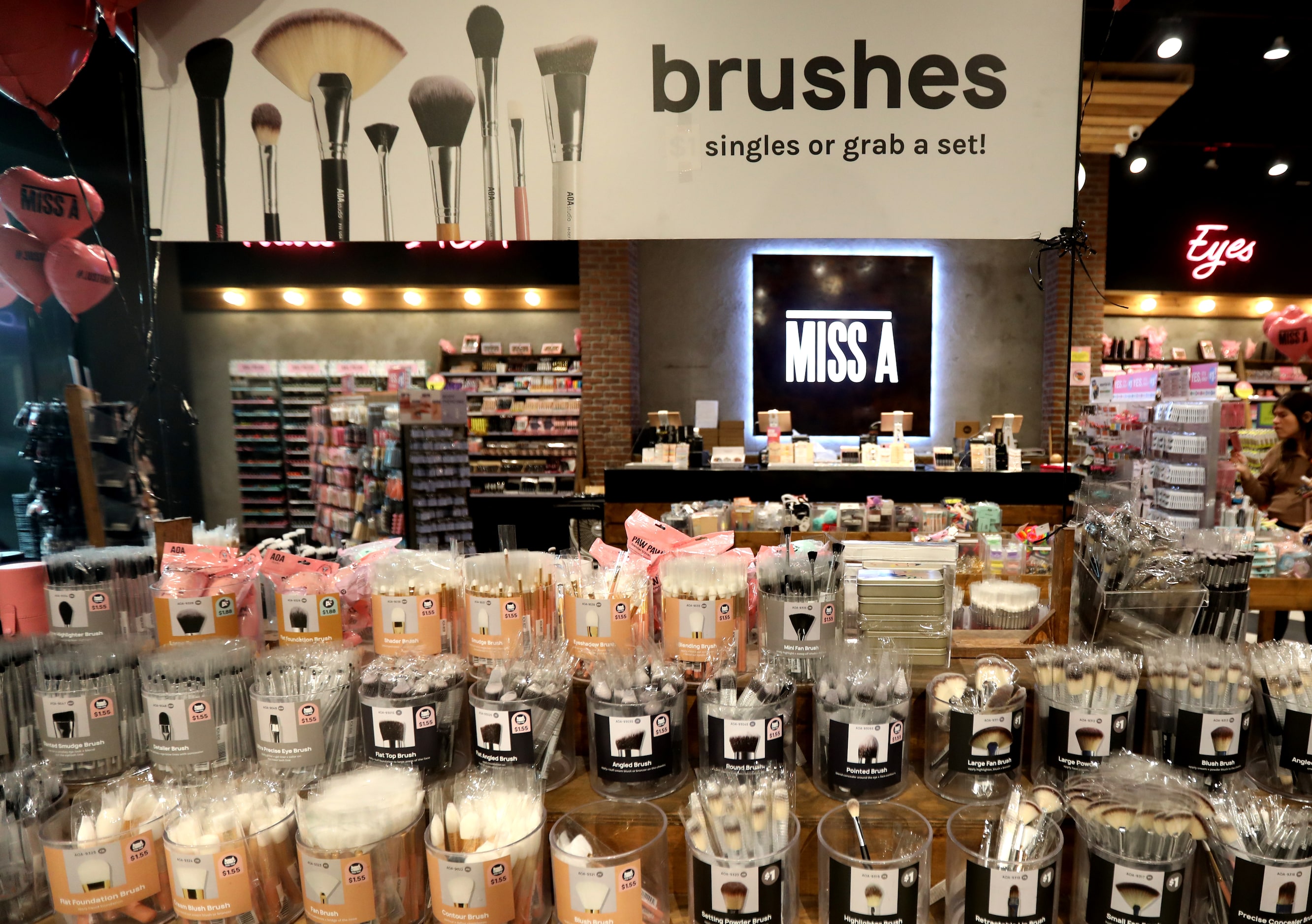 Makeup artists are big customers of Miss A and they buy lots of blenders and brushes. 