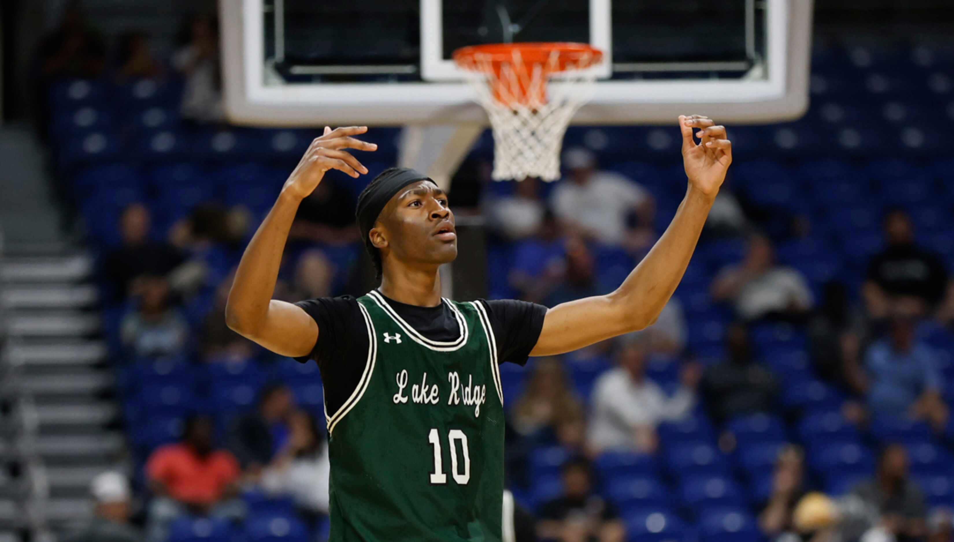 Mansfield Lake Ridge's Eze Nwakamma (10) reacts after a call went against his team in the...