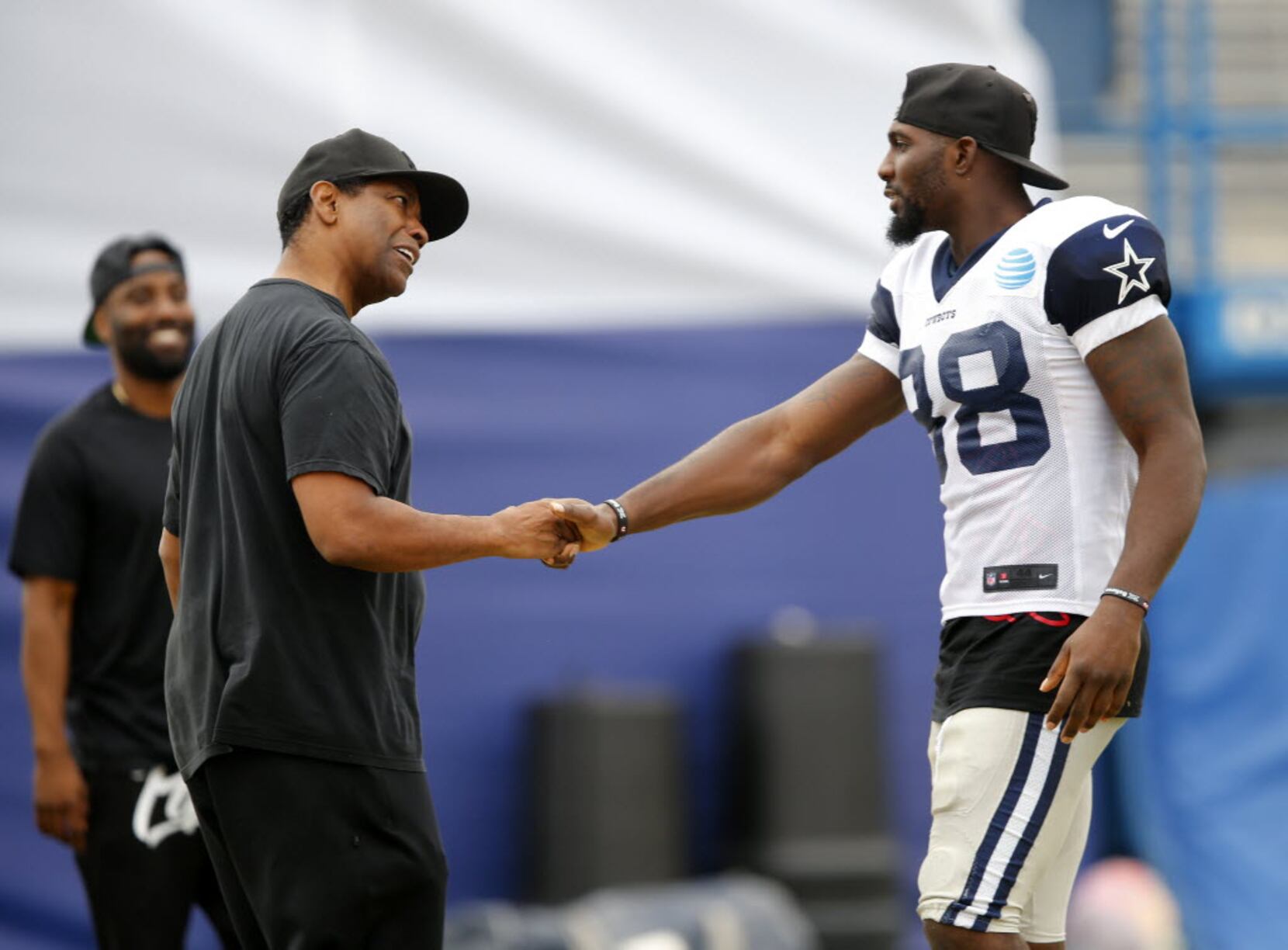 Former Cowboys RB Tashard Choice on his best Dez Bryant story and