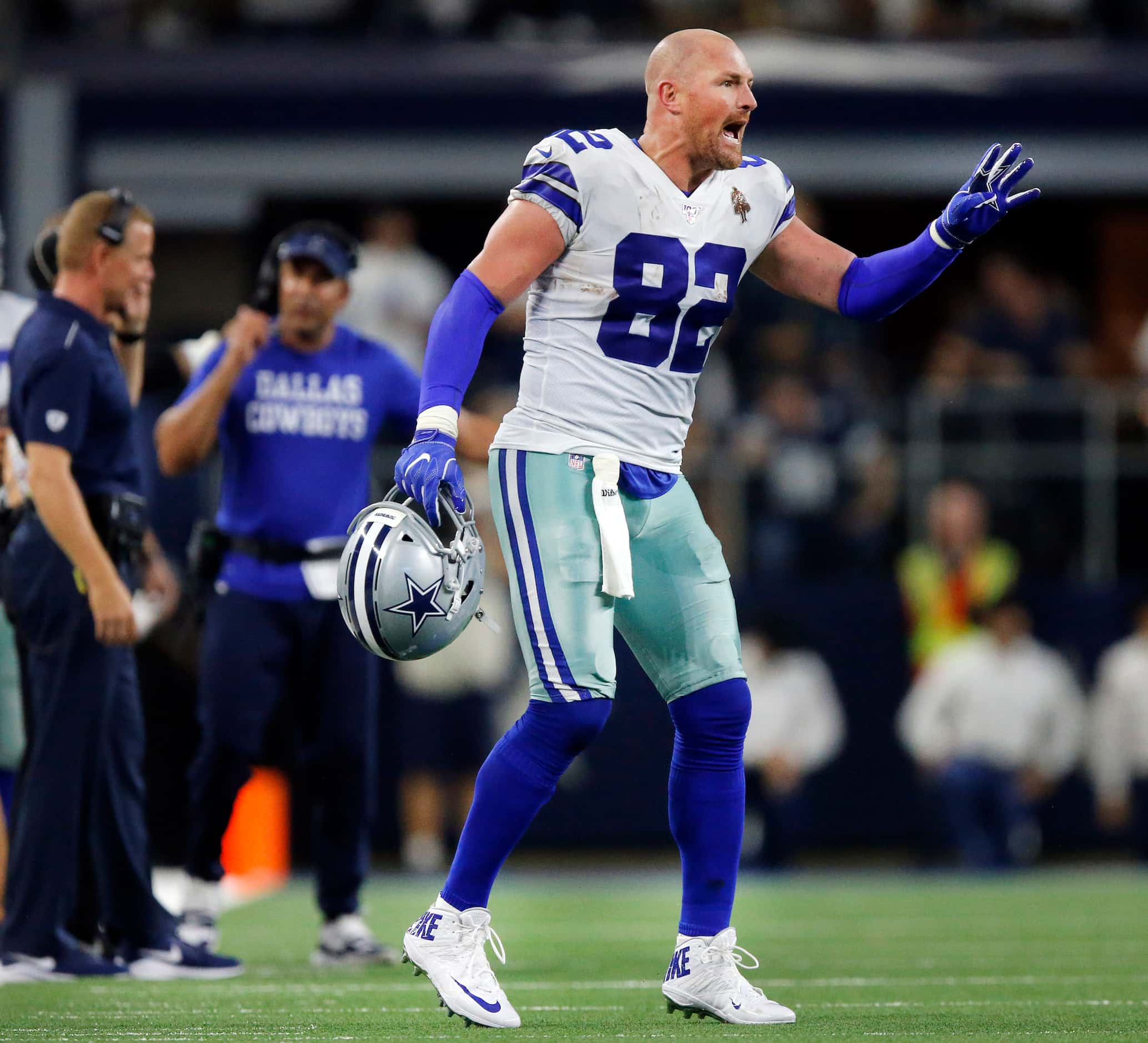 Dallas Cowboys tight end Jason Witten (82) yells from near the sideline against the Green...