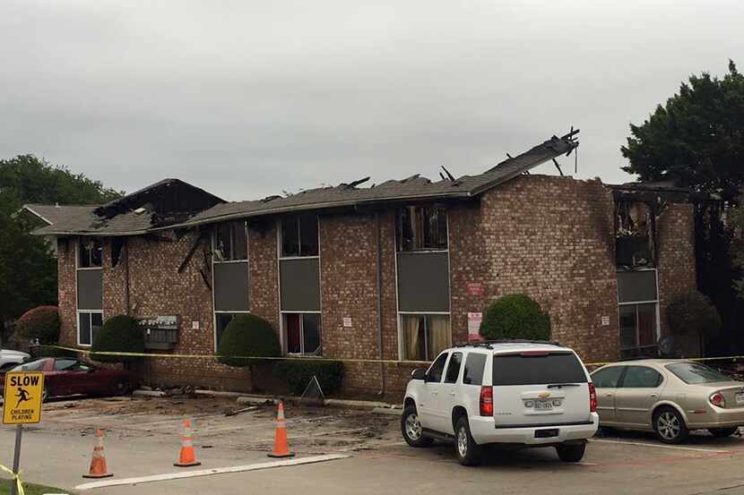 Los apartamentos Ridgecrest de Grapevine fueron destruidos por un incendio. POLICÍA DE...