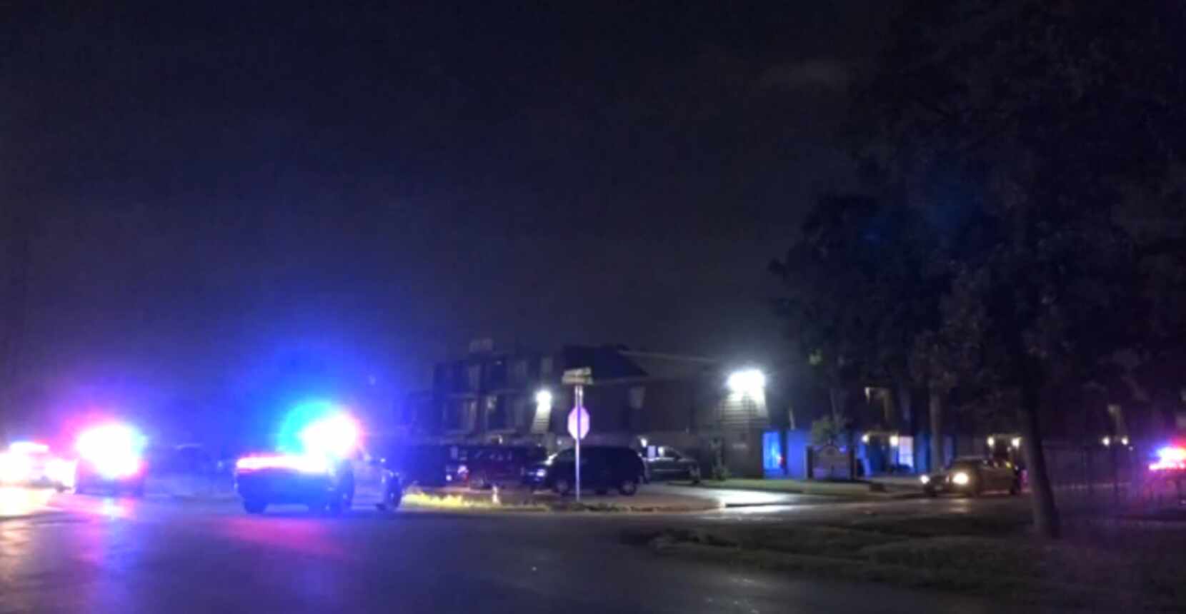 Fight over thermostat leads to stabbing, arrest at NW Dallas apartment