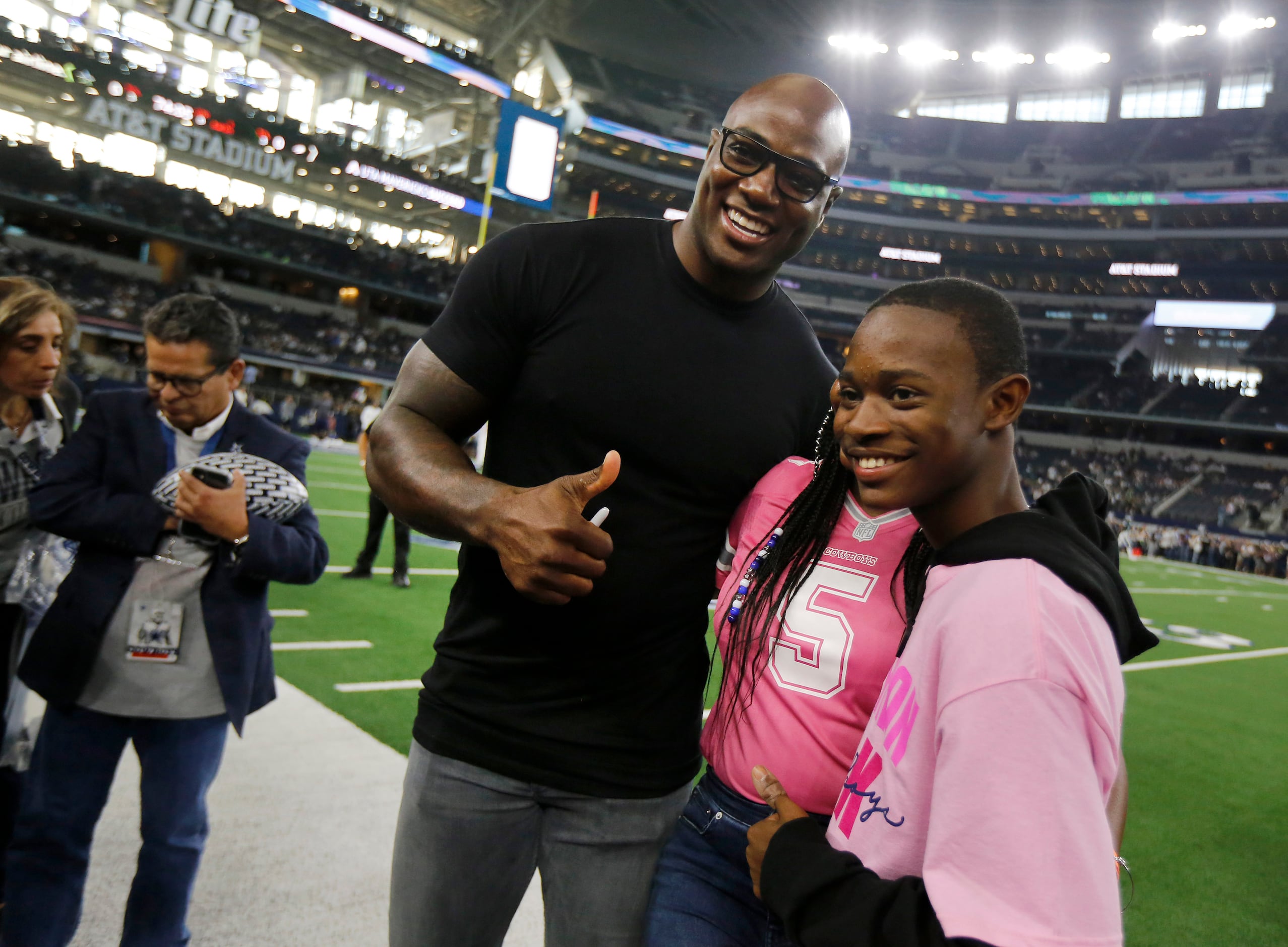 NFL legend DeMarcus Ware takes crack at national anthem before