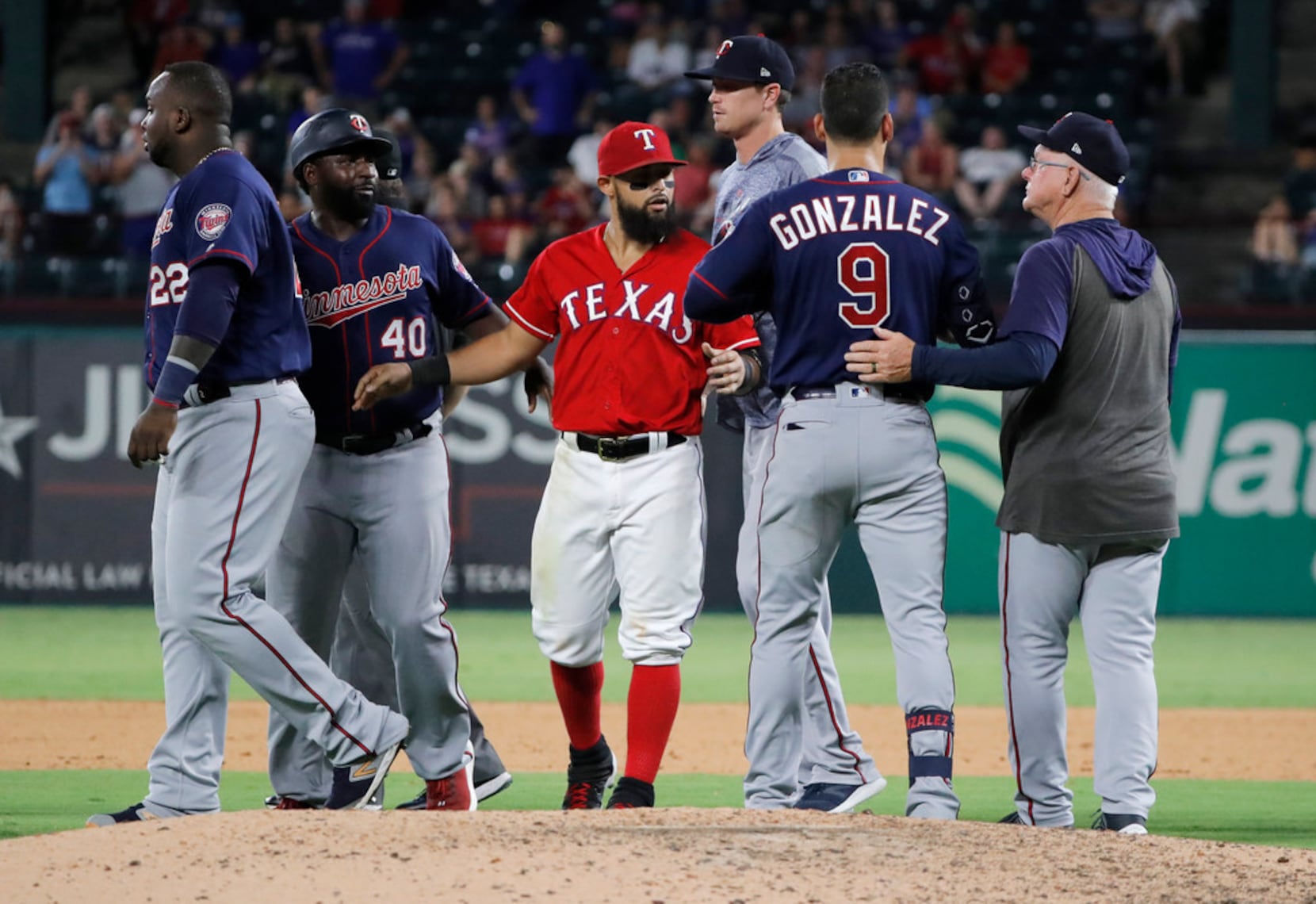 Josh Hamilton inducted into Texas Rangers Hall of Fame Aug. 17