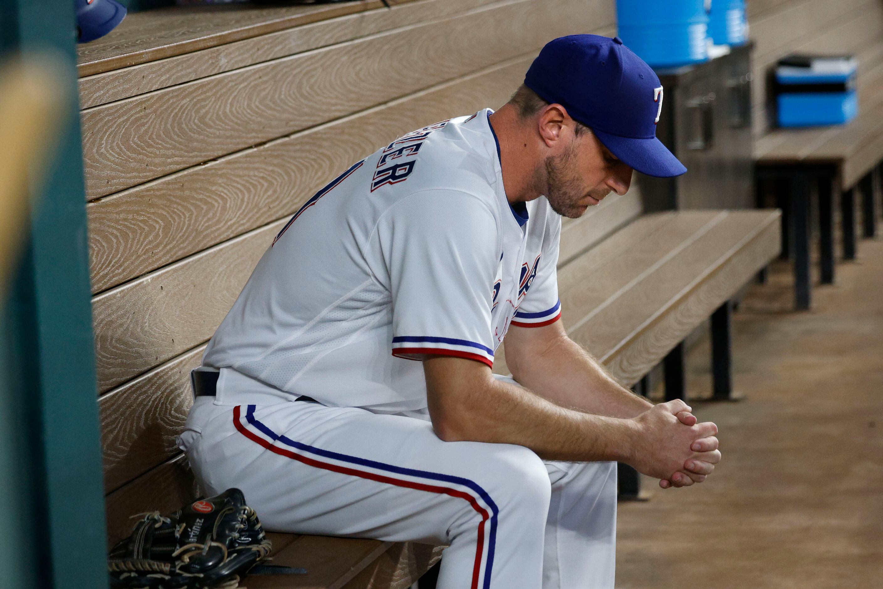Mets star pitcher Scherzer facing six to eight weeks out - AS USA