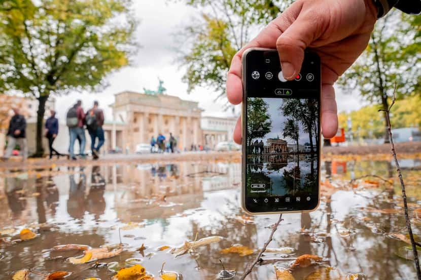 The fall leaves added a splash of color to this man's smartphone photo of Berlin's...