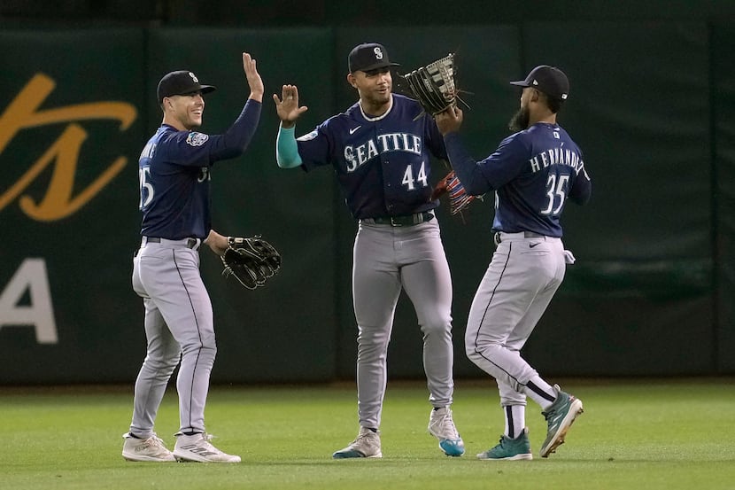 New York Yankees fans are not celebrating this Mariners trade