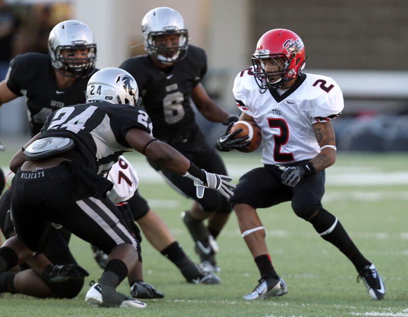 Allen at Cedar Hill, Longhorn Stadium, KHYI-FM 95.3. Cedar Hill coach Joey McGuire has...