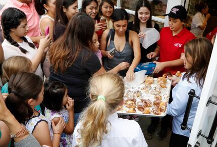 Grace Faugno surprised  fans with pastry samples on Friday.