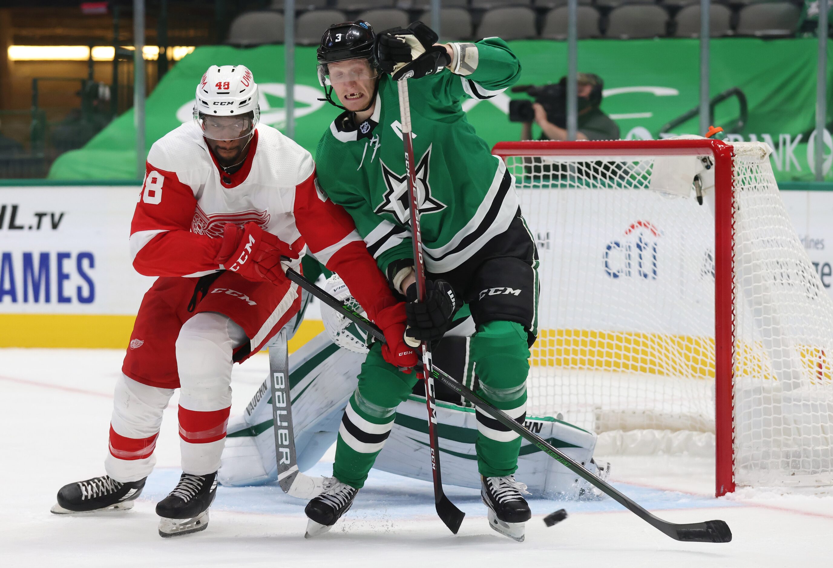 Dallas Stars defenseman John Klingberg (3) defends the goal as Detroit Red Wings Givani...