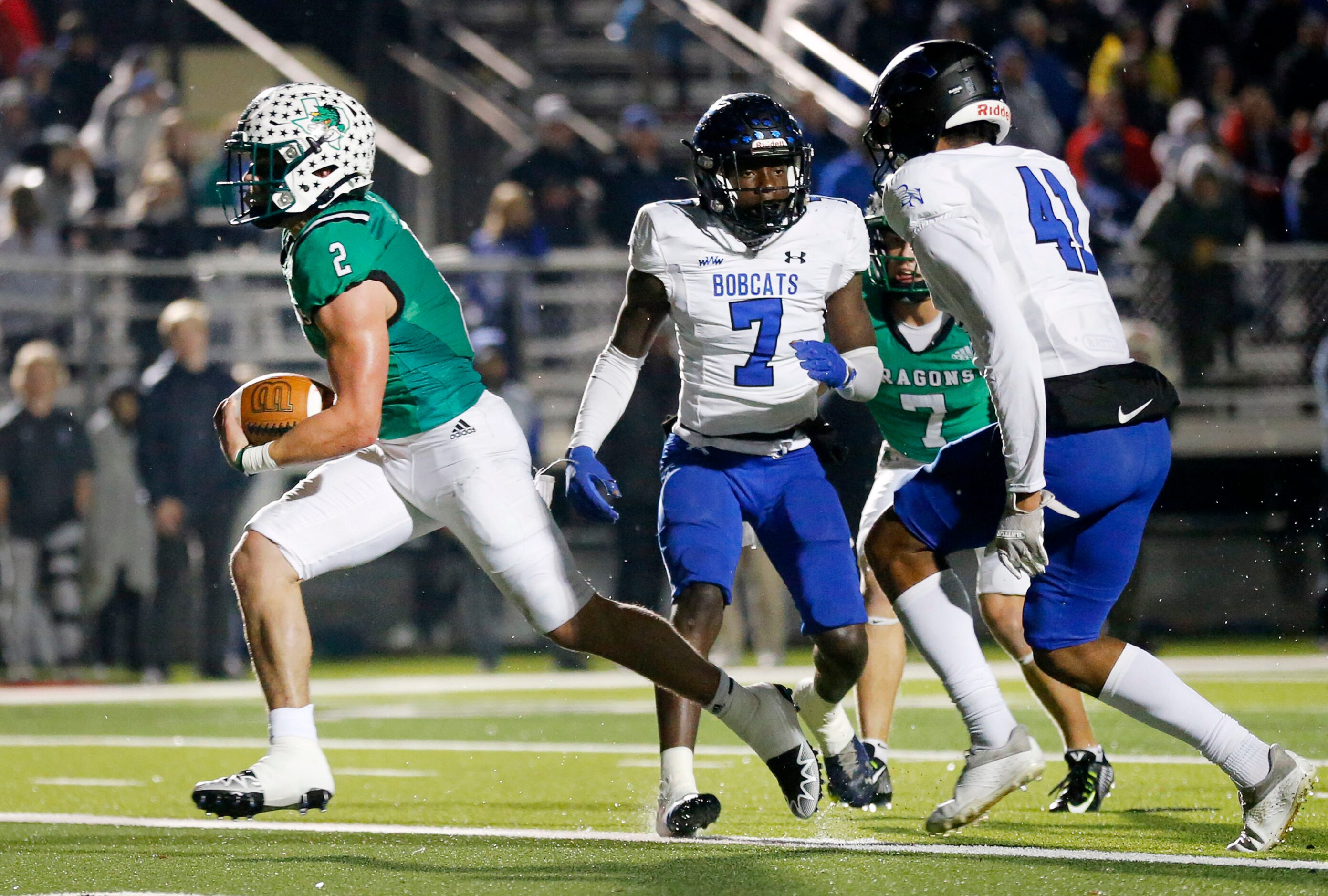 Southlake Carroll running back Owen Allen (2) runs in a second half touchdown against Byron...