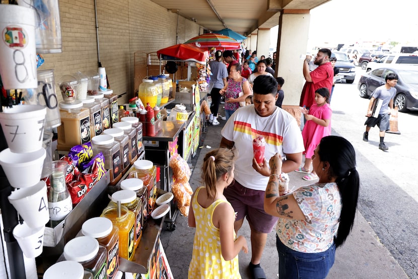 Customers shop at Garibaldi Bazaar in Dallas, TX, on Jul 14, 2024.  (Jason Janik/Special...