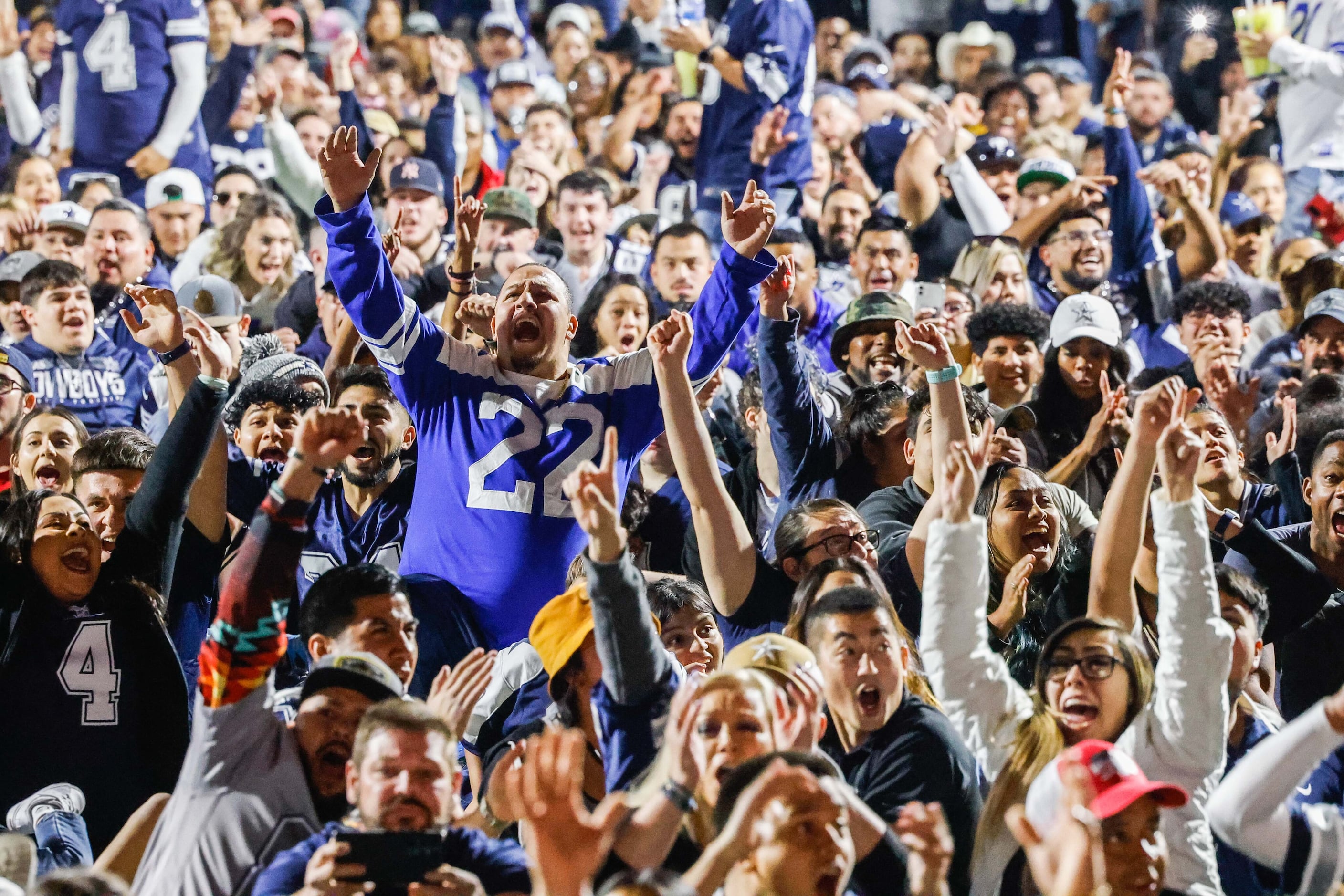 Cowboys vs. Giants Watch Party