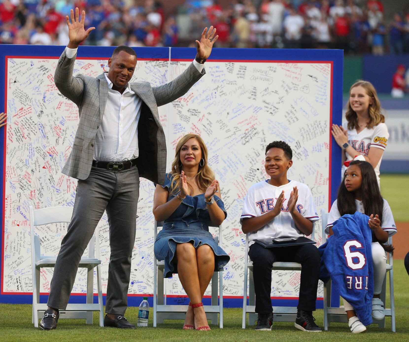 Beltre gets in last laugh on retirement