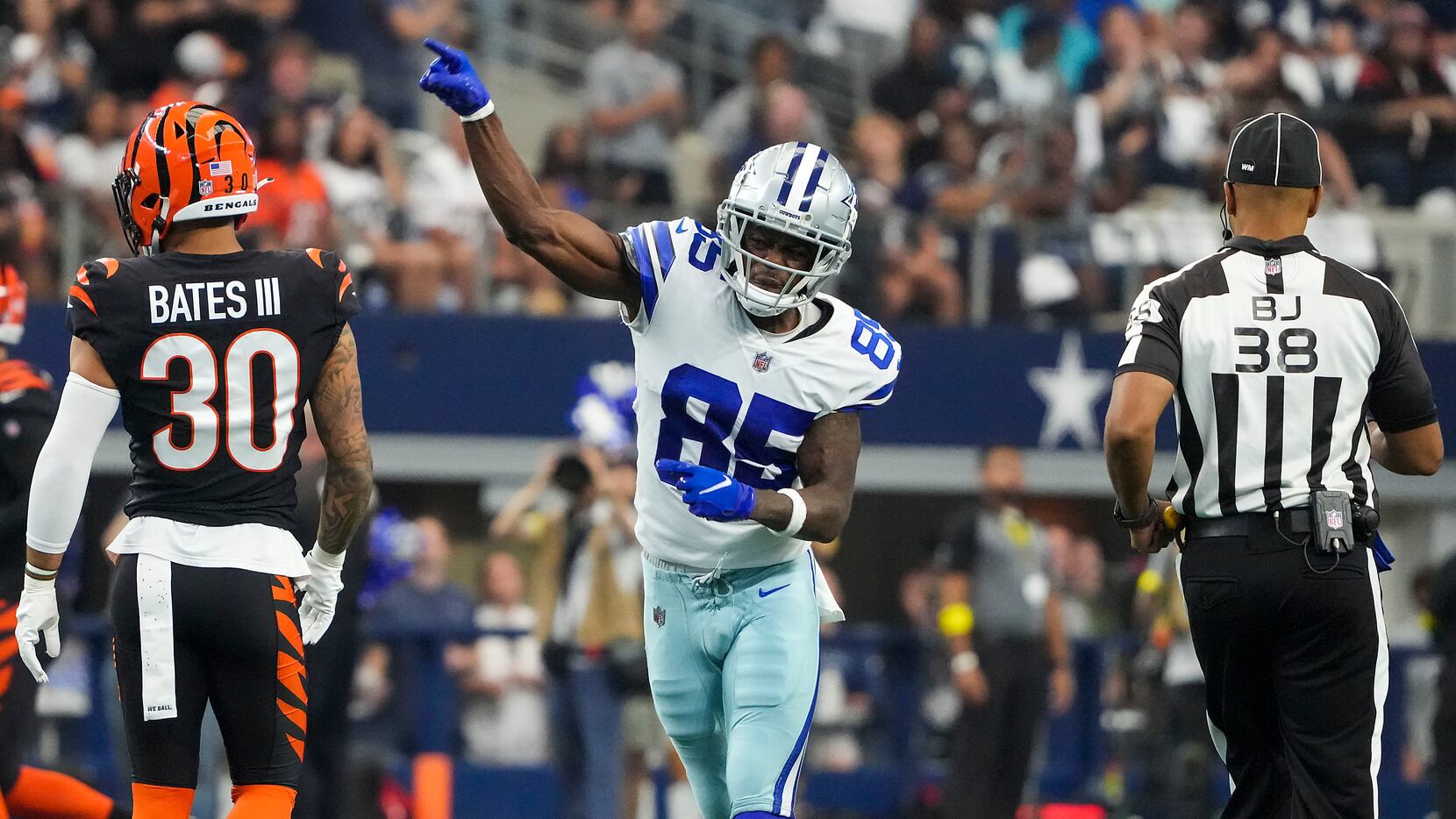 10 truths from Cowboys-Bengals: Fourth down call, defensive dominance set  tone
