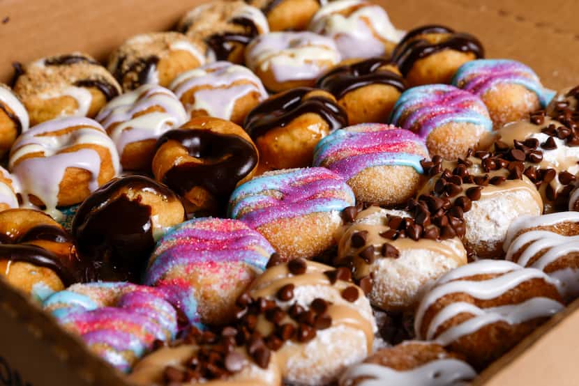 Customers at Sugar Llamas can order mini doughnuts as singles or by the half-dozen.
