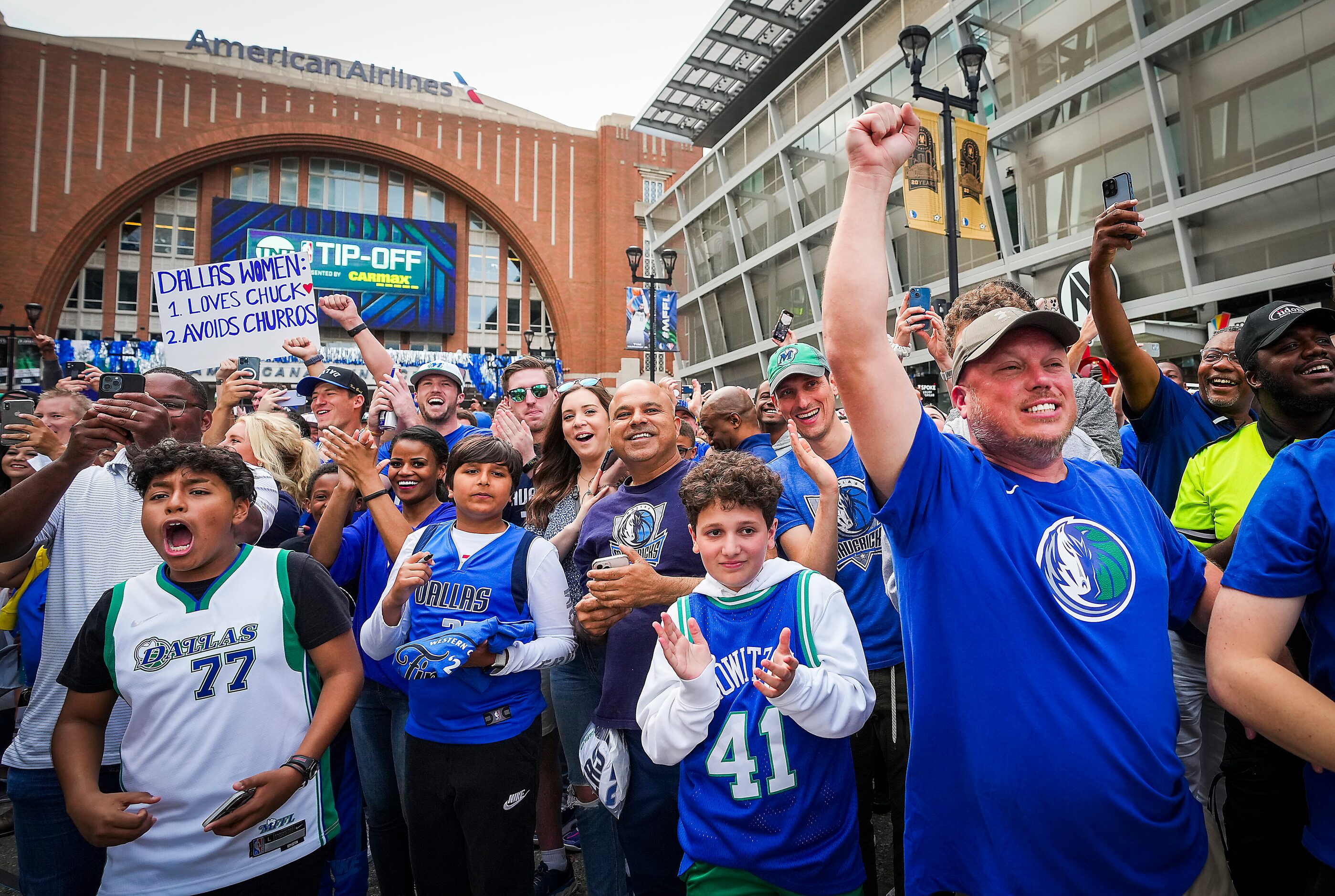 Fans cheer behind the set of the TNT Tip-Off Show before Game 3 of the NBA Western...