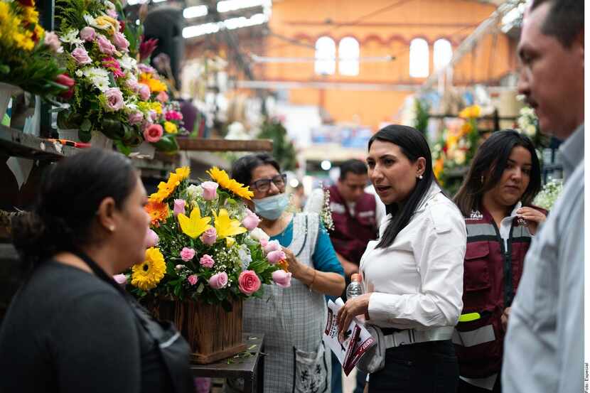 Horas antes de su asesinato, la candidata a alcaldesa Gisela Gaytán Gutiérrez, quien había...