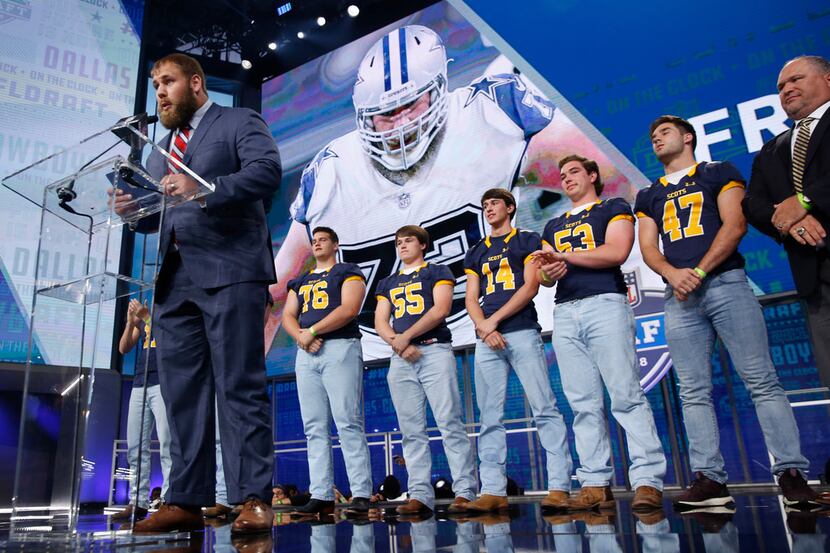 NFL mock draft: 2 rounds of Christmas gifts for your favorite team