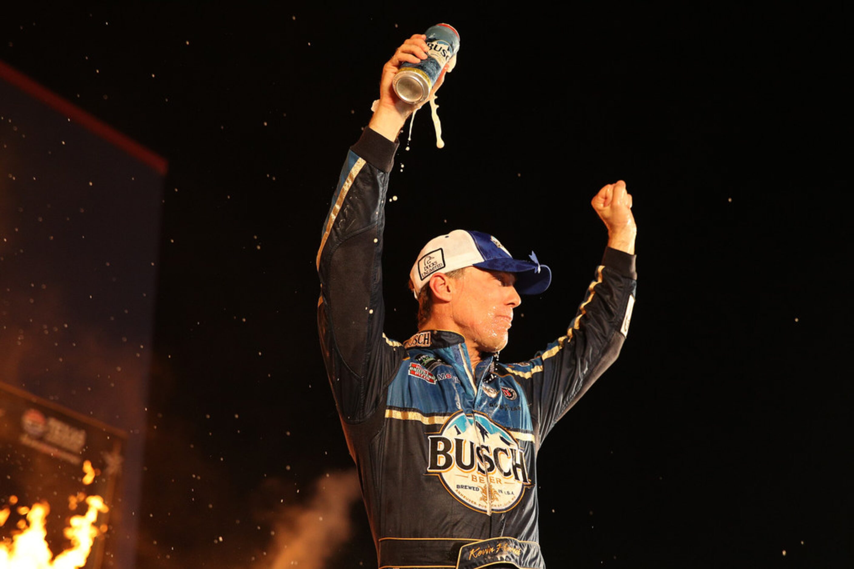 FORT WORTH, TEXAS - NOVEMBER 03: Kevin Harvick, driver of the #4 Busch Beer/Ducks Unlimited...