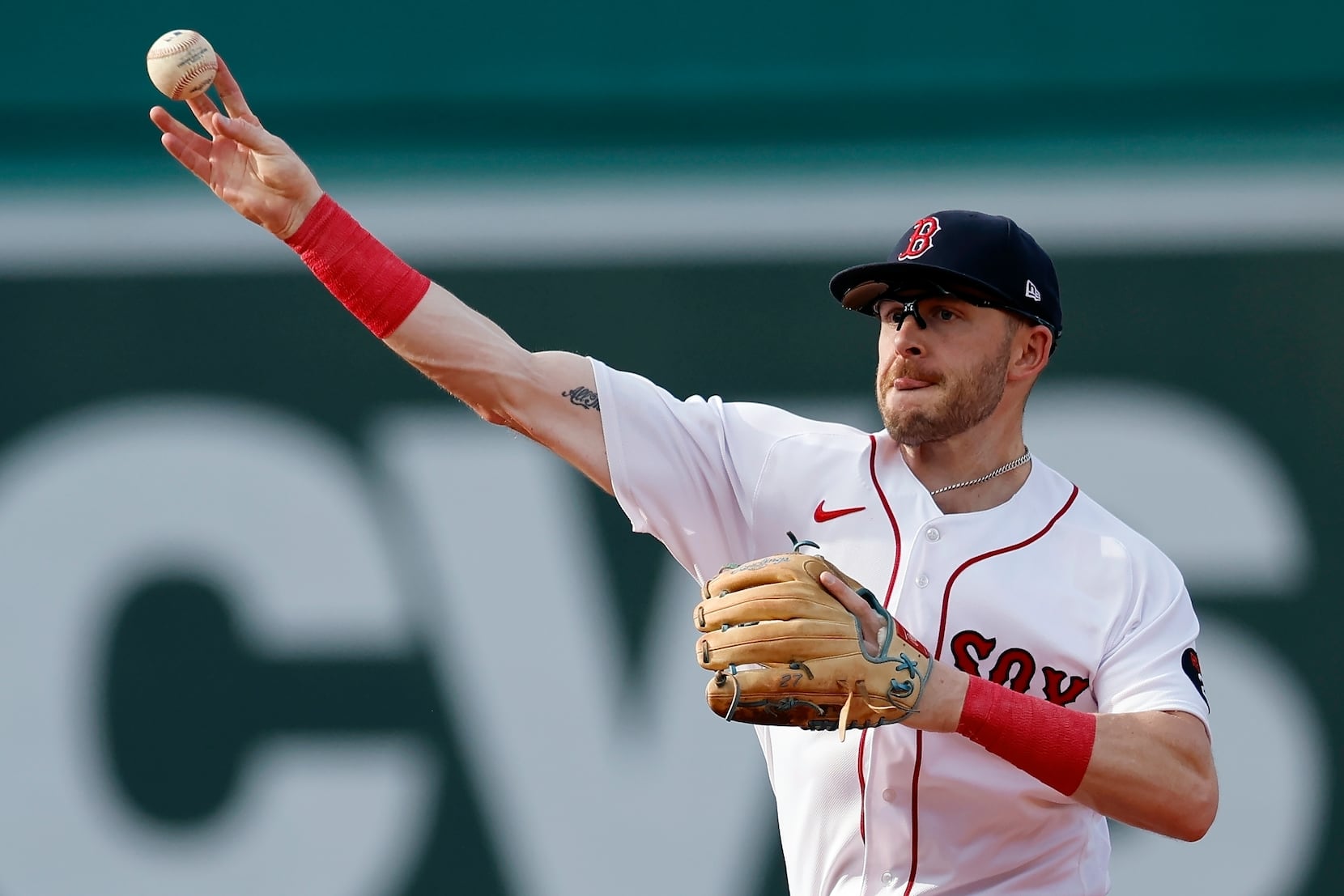 Red Sox star Xander Bogaerts setting lofty goals for 2022 season
