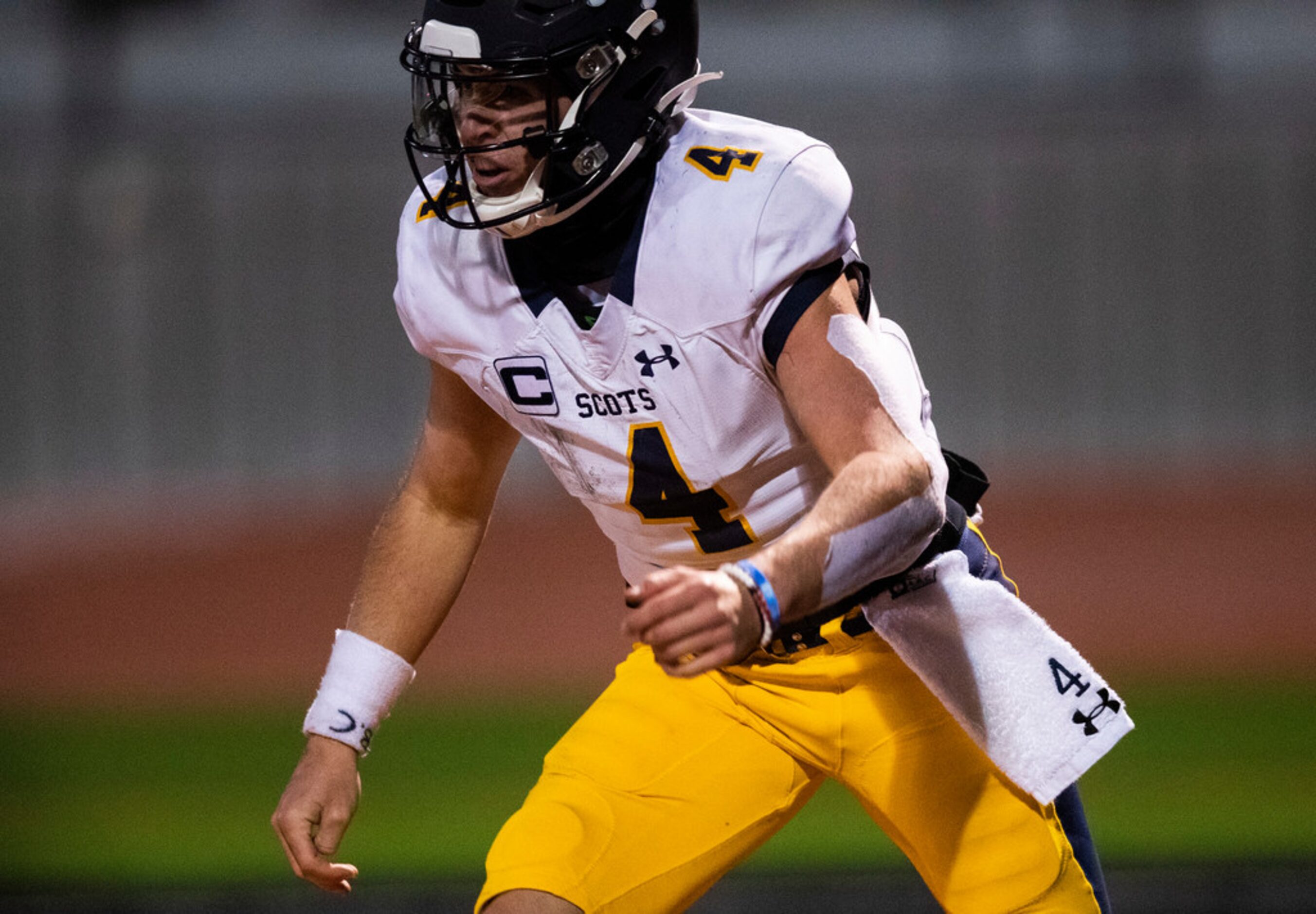 Highland Park quarterback Chandler Morris (4) celebrates after scoring a touchdown in...