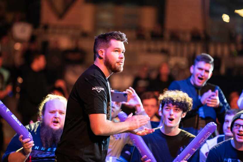 FILE - Fans cheer for Ian "Crimsix" Porter as he takes the stage before Dallas Empire...