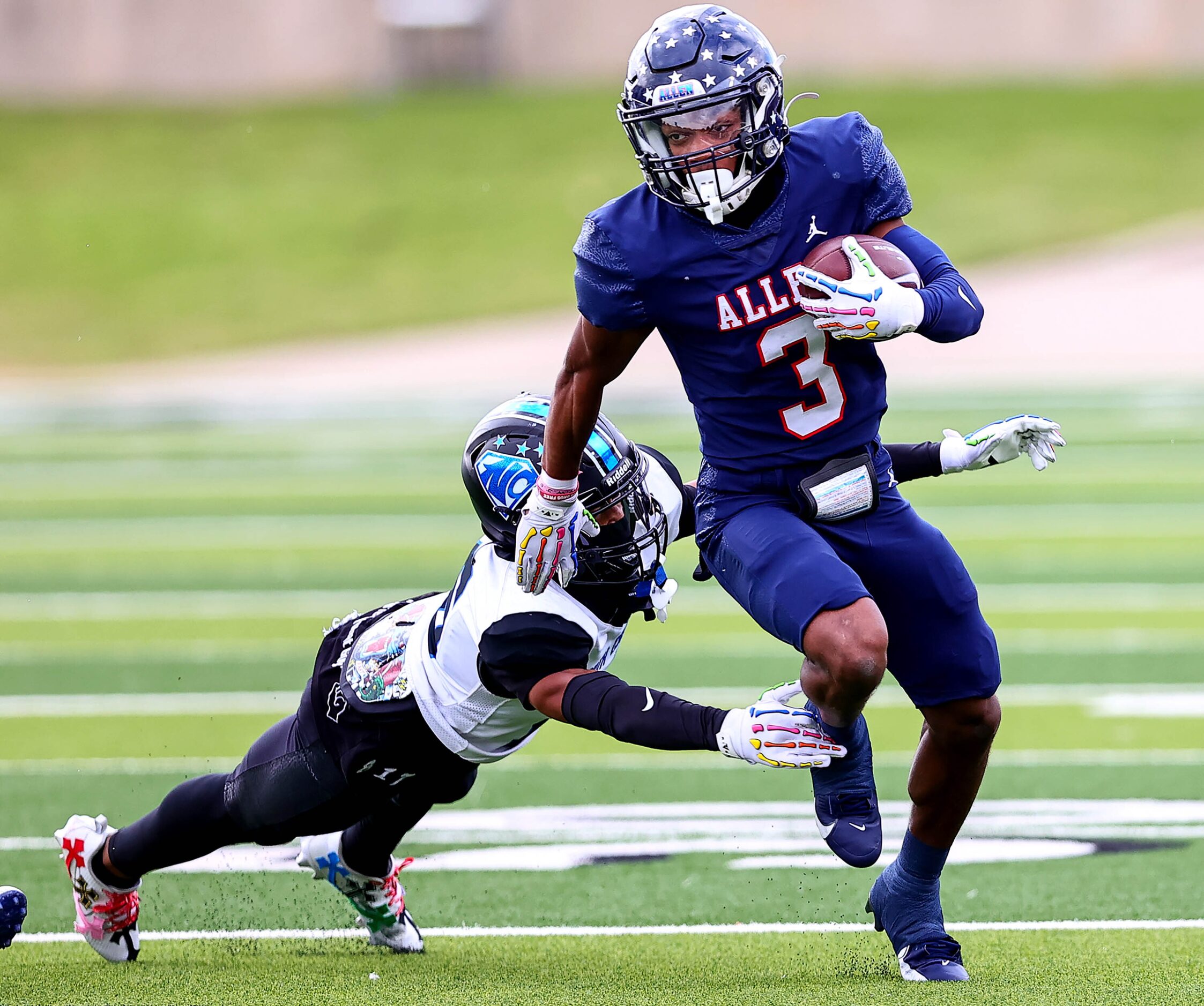 Allen wide receiver Caleb Smith (3) breaks free from North Crowley defensive back Haneef...