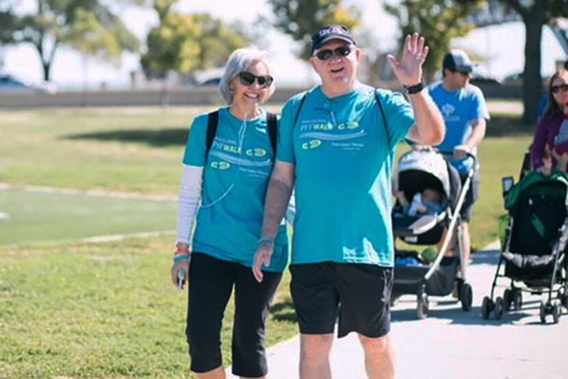 Heather Kagel with husband Rick Tidwell at the 2017 Pulmonary Fibrosis Foundation Walk in...