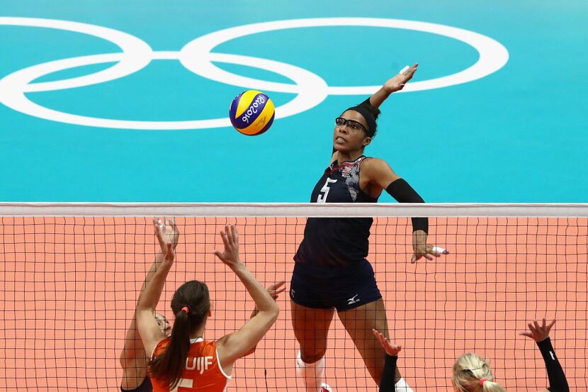 RIO DE JANEIRO, BRAZIL - AUGUST 08: Rachael Adams of United States plays a shot during the...