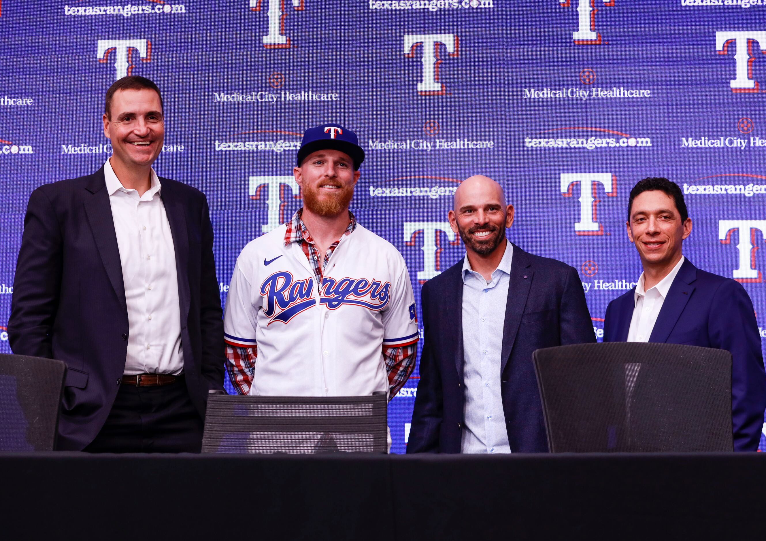 Rangers introduce Corey Seager, 12/01/2021