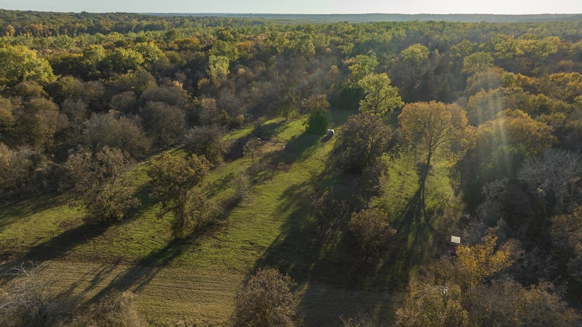 Photos of the Frog Bottom 5R ranch in Cooke County.