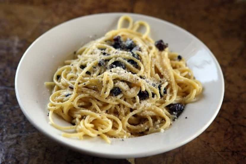 Spaghetti alla carbonara at Nonna Tata in Fort Worth