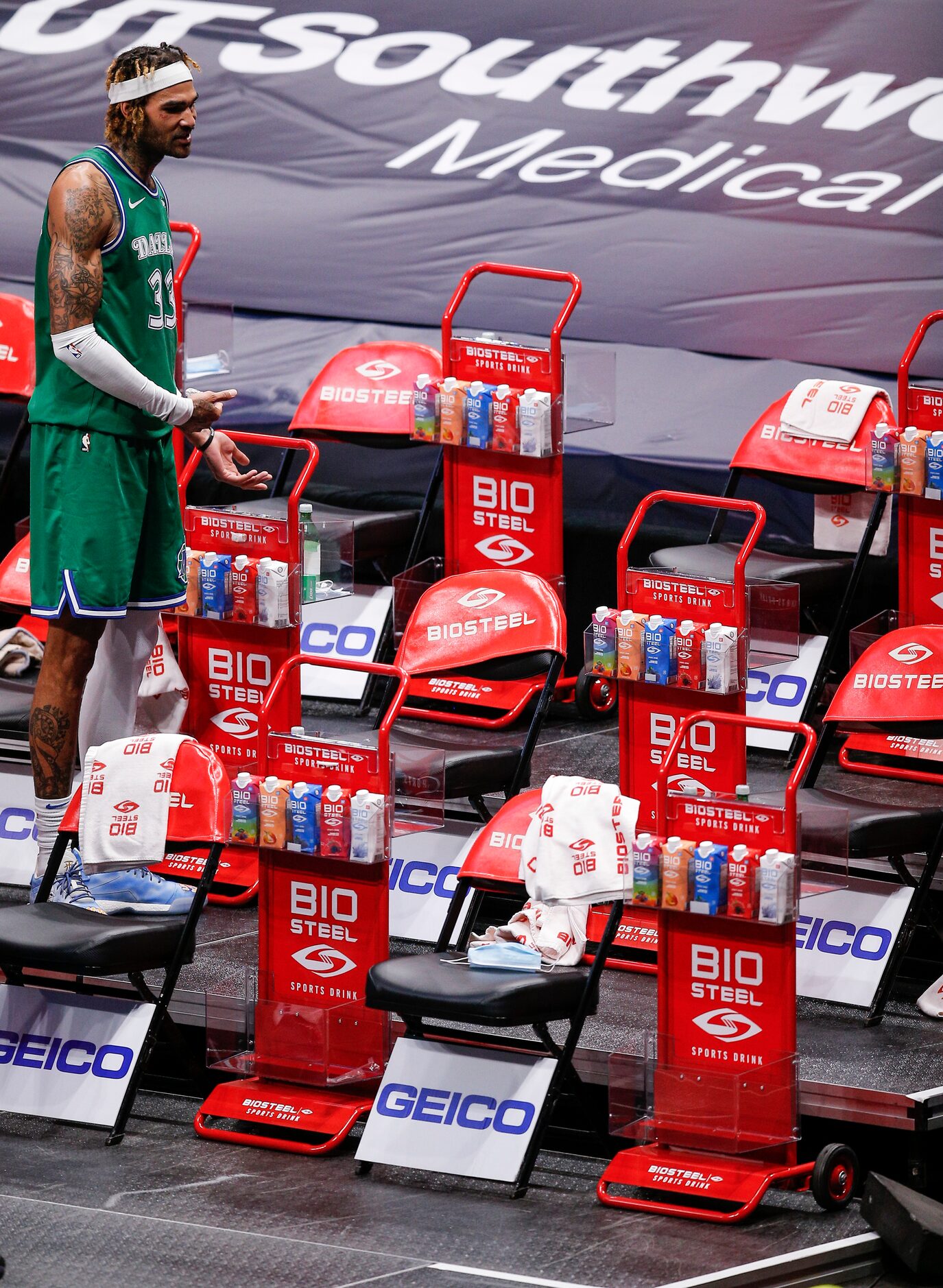 Dallas Mavericks forward Willie Cauley-Stein (33) returns to the bench after fouling out...