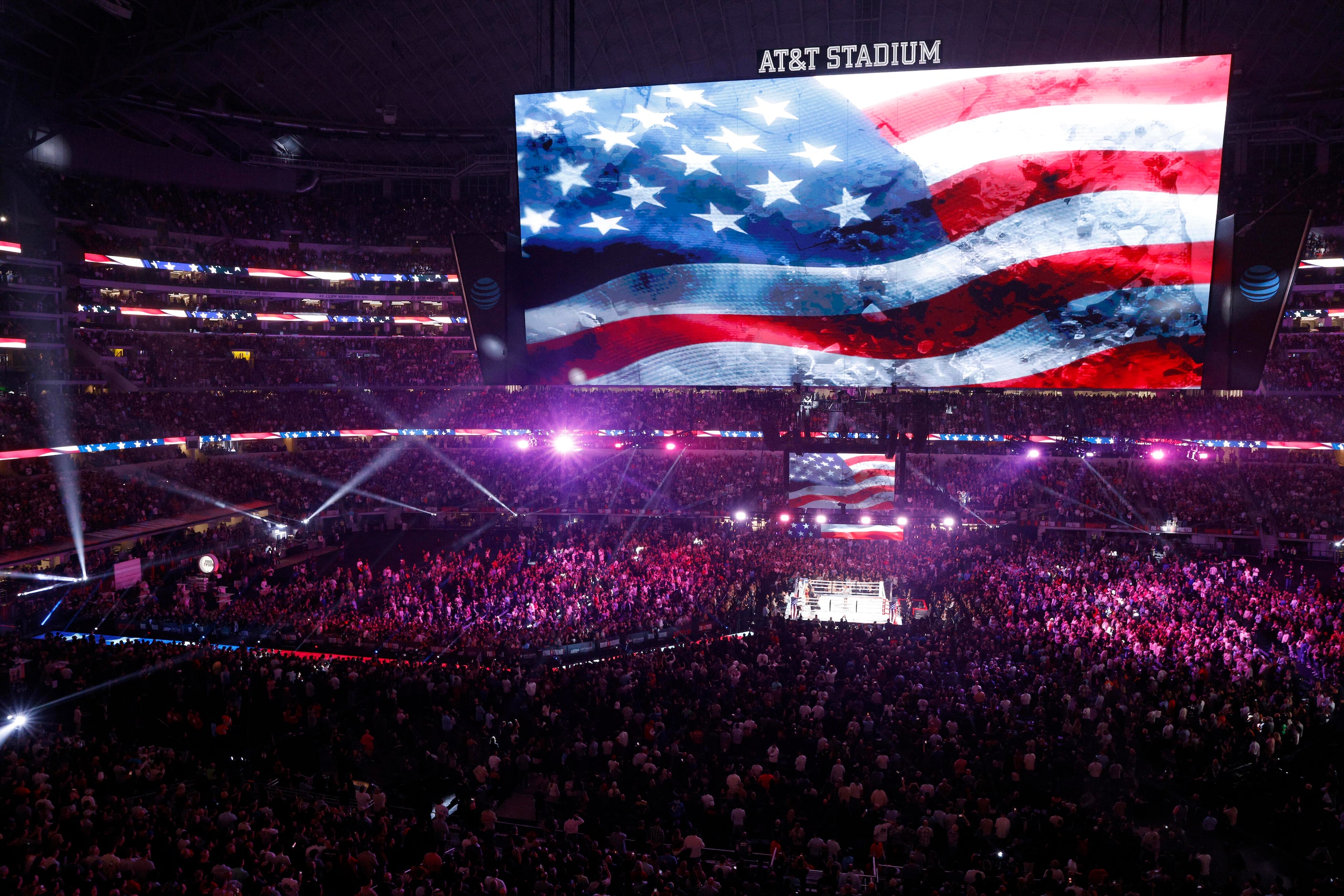 Tori Kelly performs the national anthem before a heavyweight boxing match between Jake Paul...