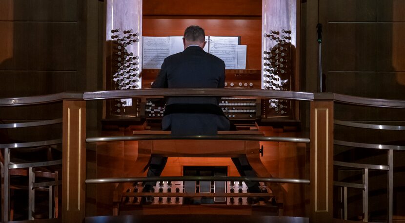 Organist Bradley Hunter Welch's performance showed his technical and musical authority.