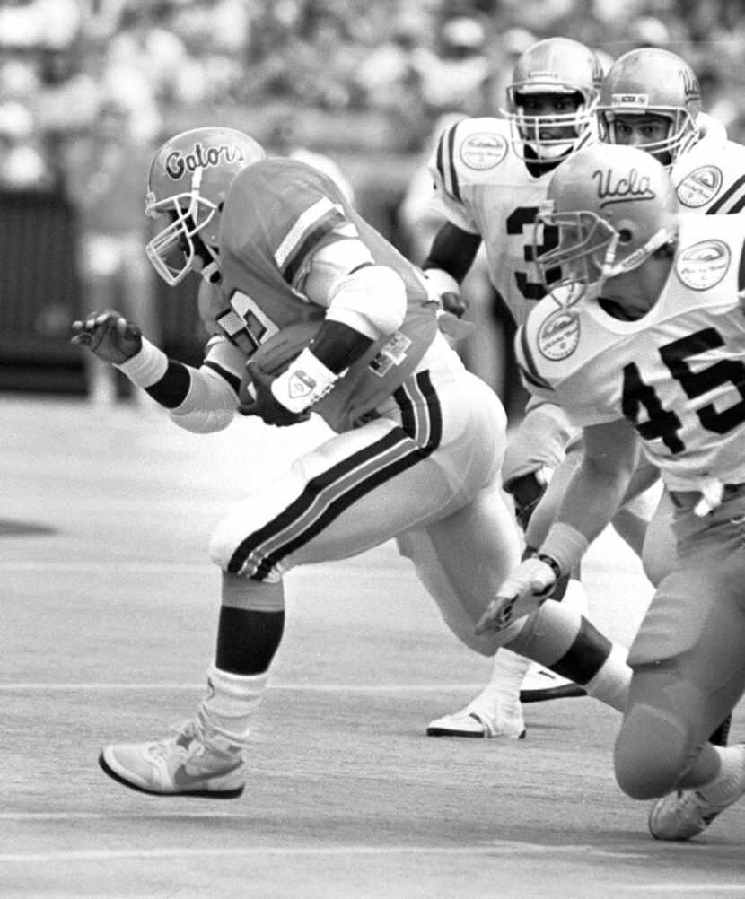 Emmitt Smith, completing his freshman season at Florida, rushed for 128 yards in the Aloha...