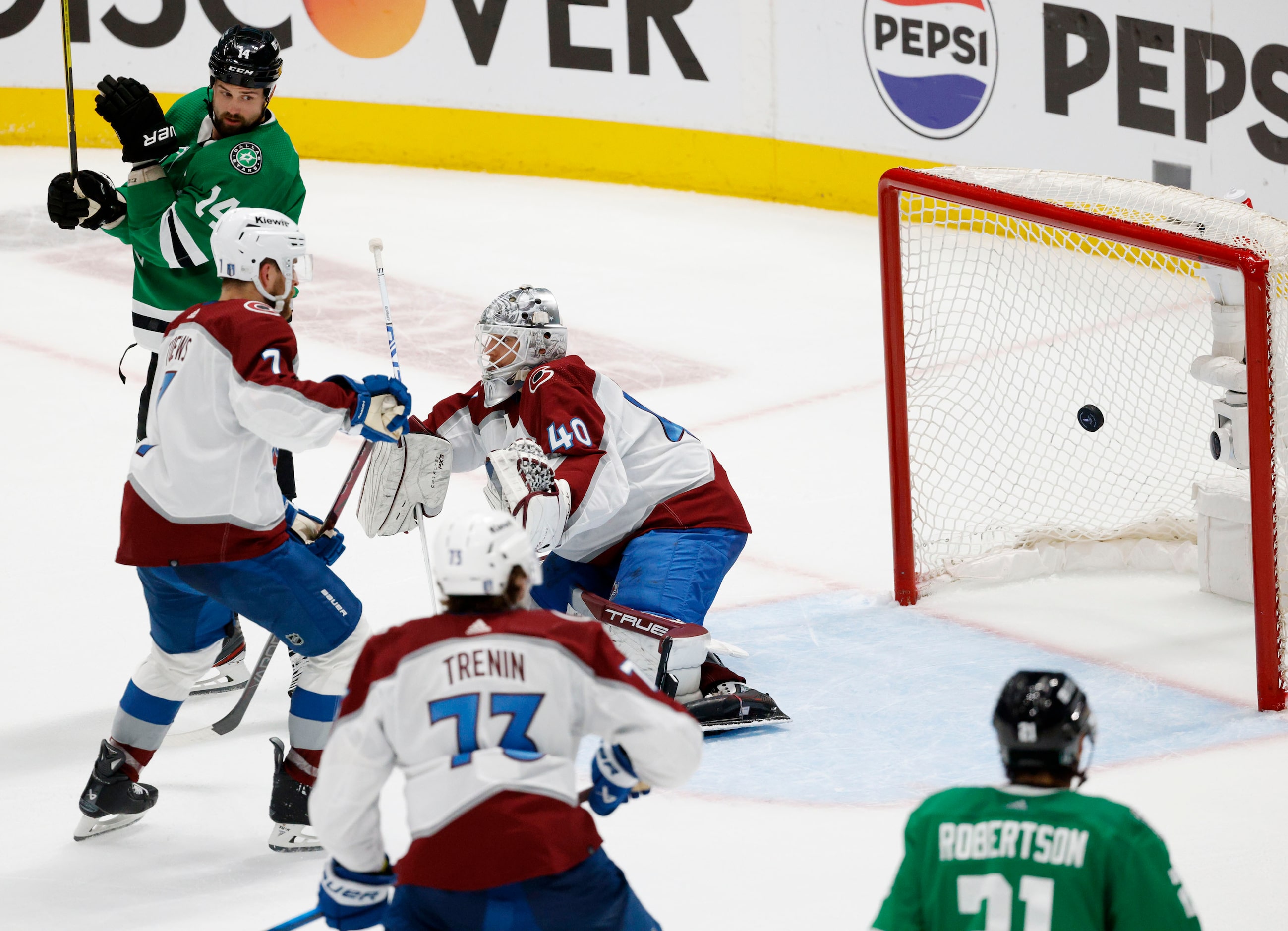 Colorado Avalanche goaltender Alexandar Georgiev (40) cannot stop a shot by Dallas Stars...