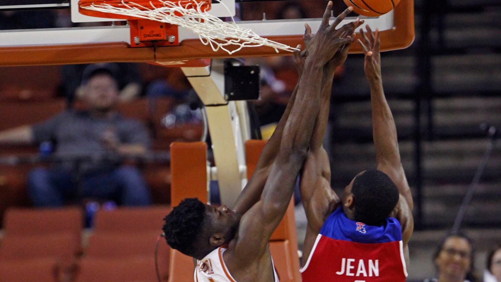 Texas center Mohamed Bamba (4) goes up for the rebound against Louisiana Texas guard Derrick...