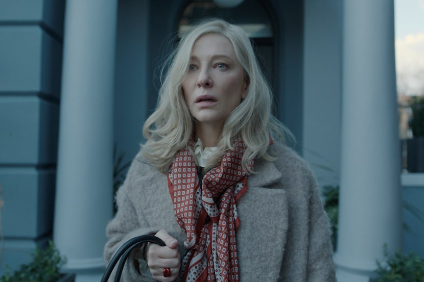 Esta imagen publicada por Apple TV+ muestra a Cate Blanchett en una escena de "Disclaimer"....