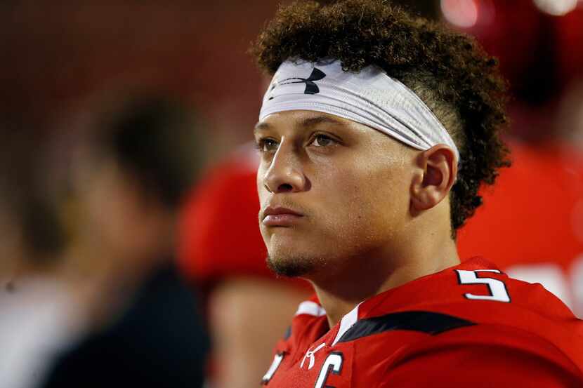 Texas Tech's Patrick Mahomes watches the team on defends during an NCAA college football...