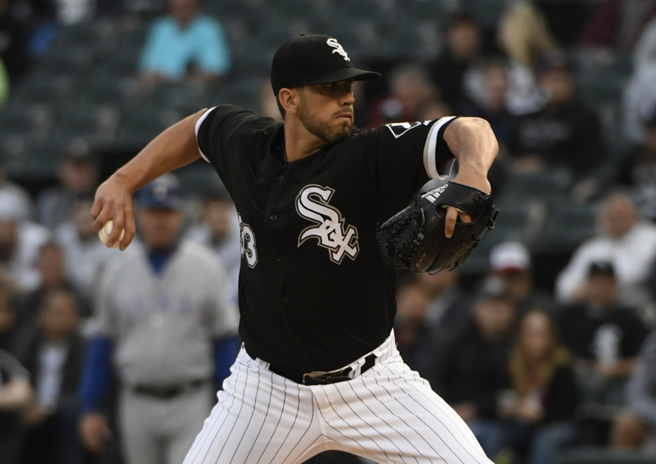 CHICAGO, IL - MAY 17: James Shields #33 of the Chicago White Sox pitches against the Texas...